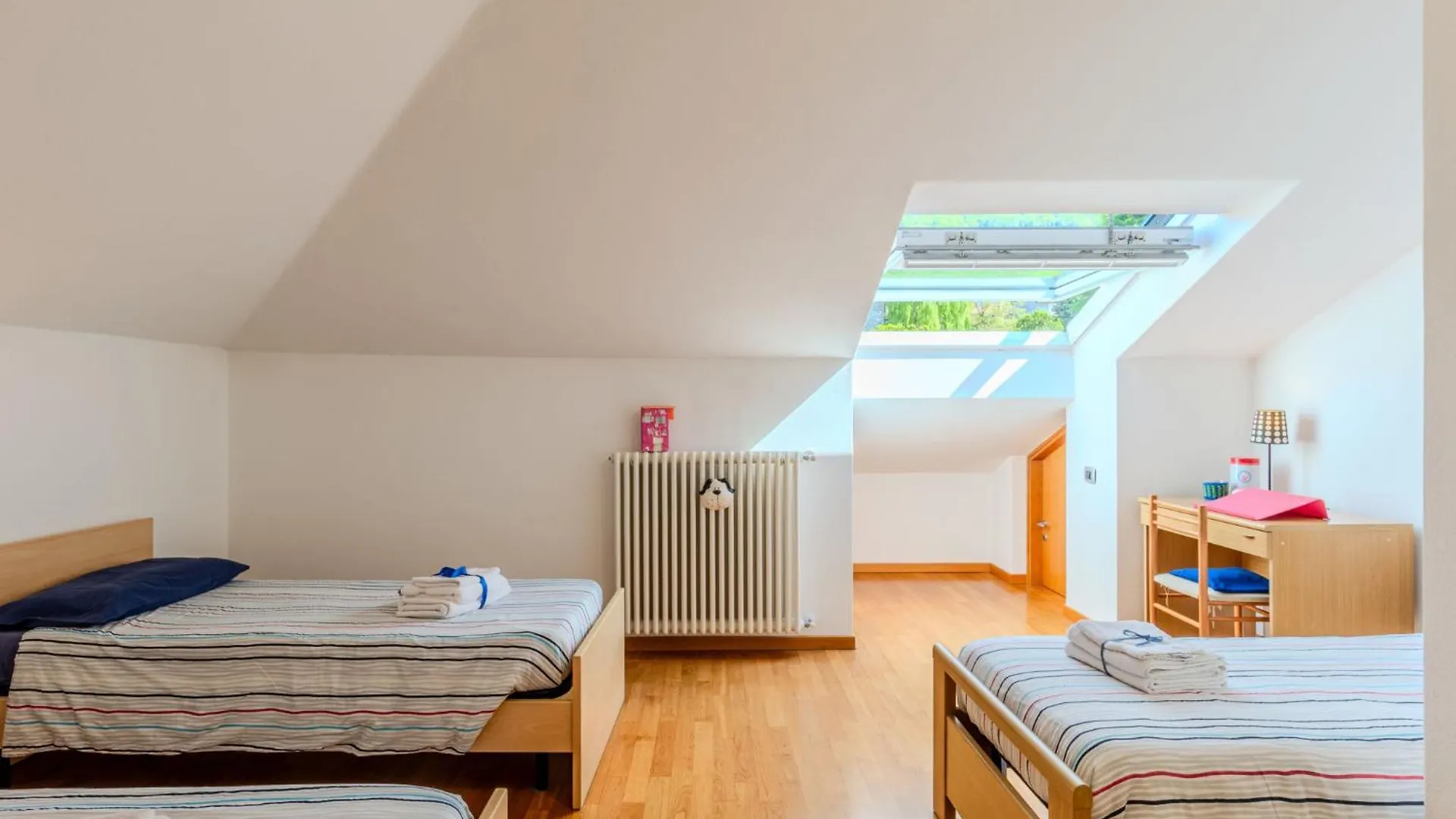 Holiday Home Aurora By Interhome Colico