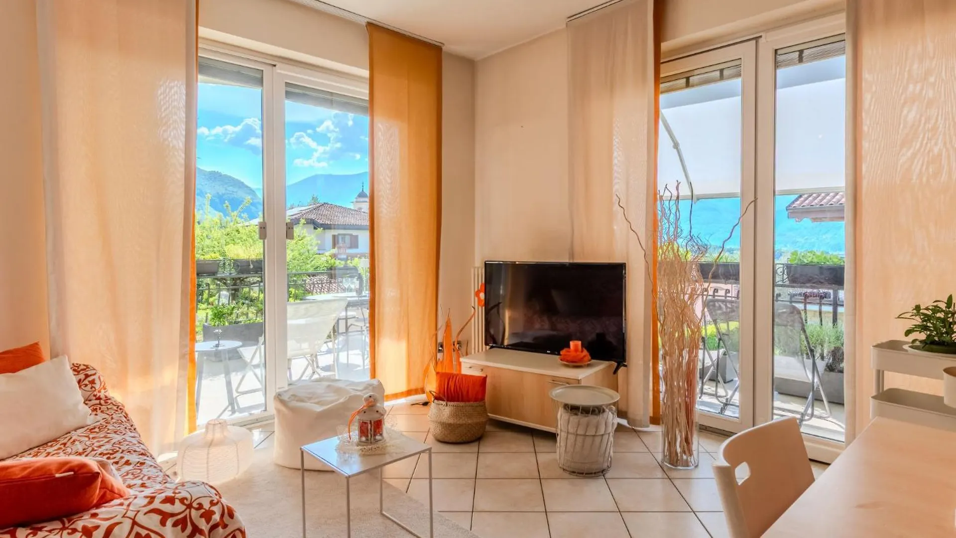 Holiday Home Aurora By Interhome Colico 0*,